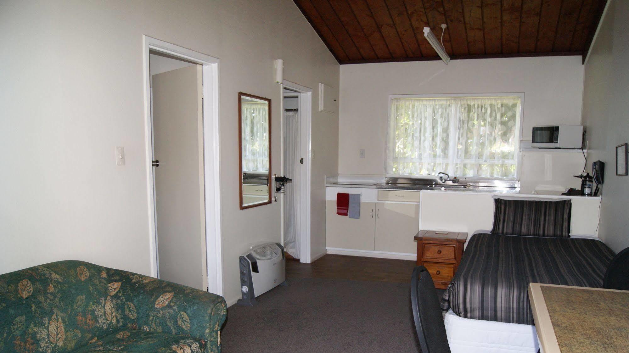 Tourist Court Motel Whakatane Zewnętrze zdjęcie
