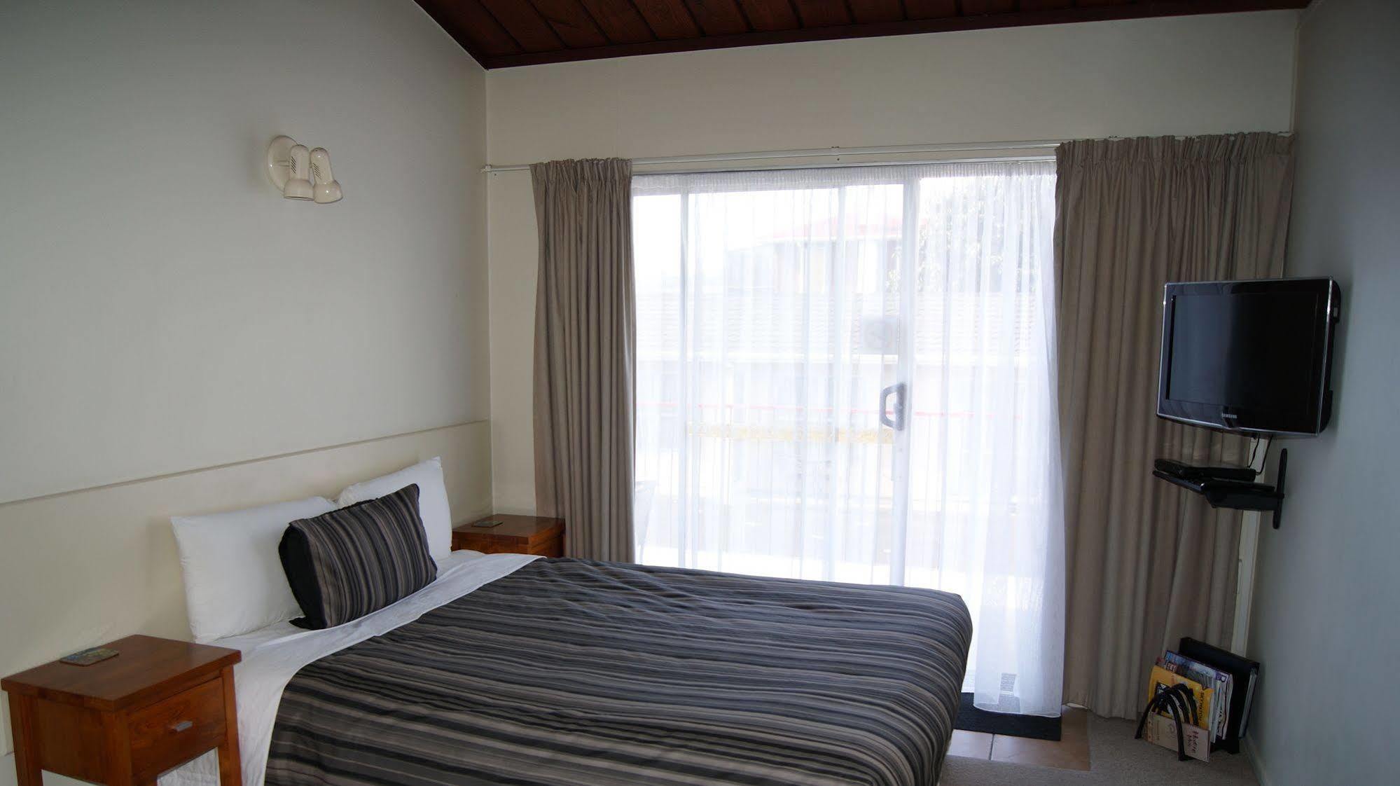 Tourist Court Motel Whakatane Zewnętrze zdjęcie